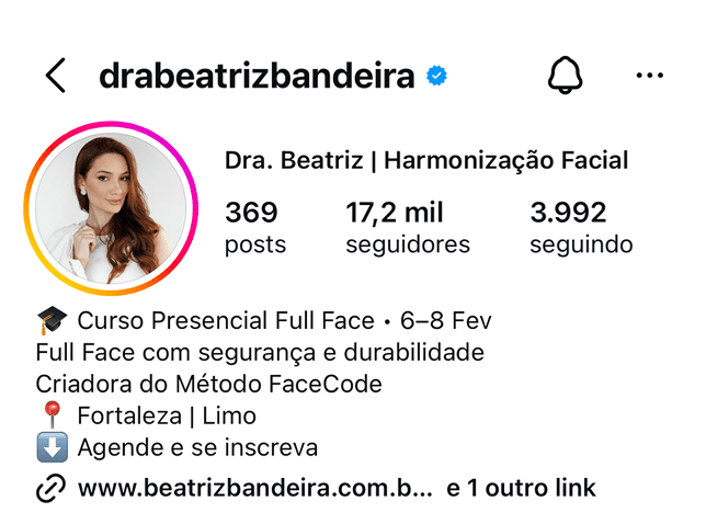 DRABEATRIZBANDEIRA 1